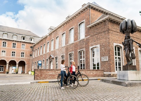 MUMASK, Masker- en carnavalsmuseum