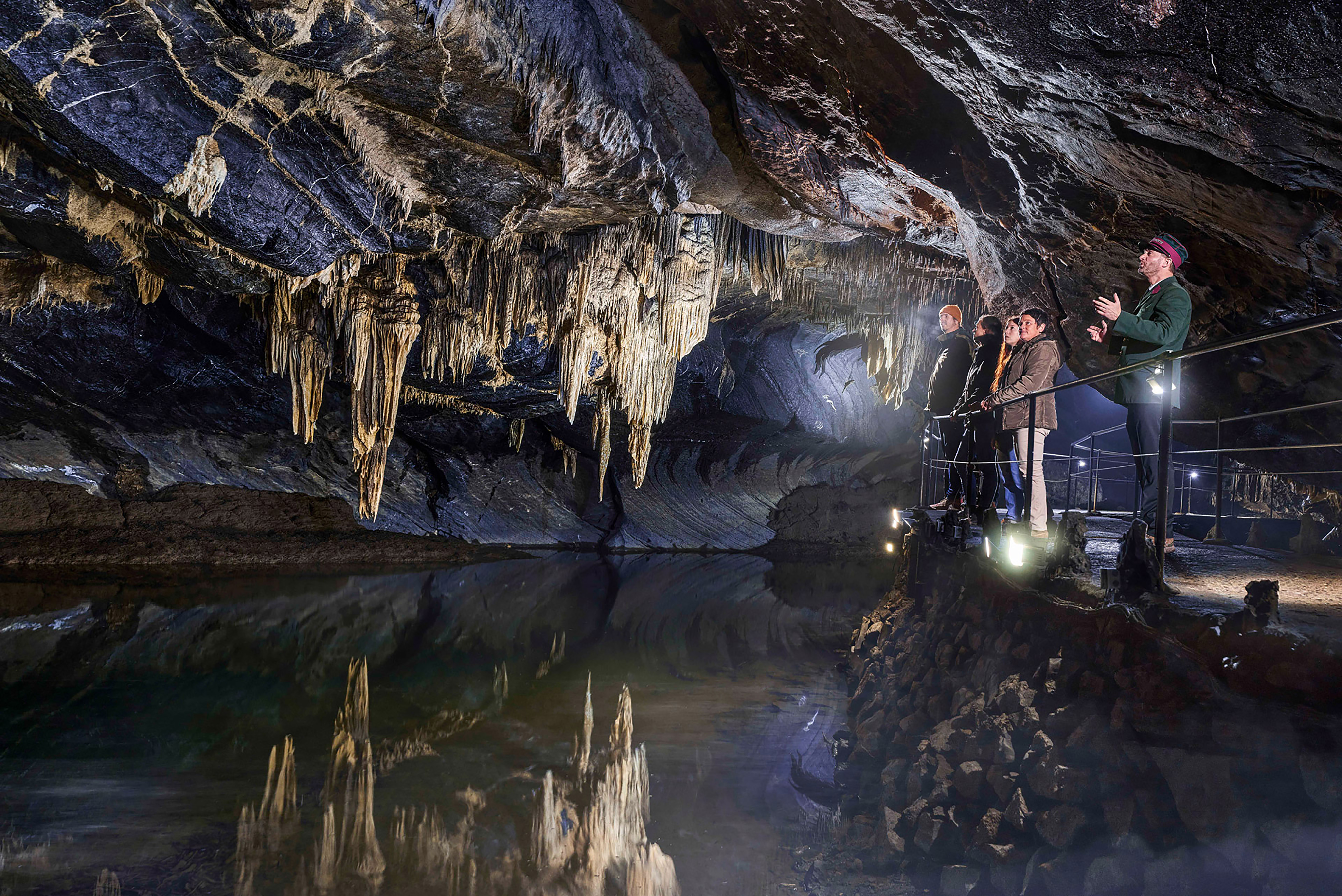 Domäne der Grotten von Han - Die Tropfsteinhöhle von Han