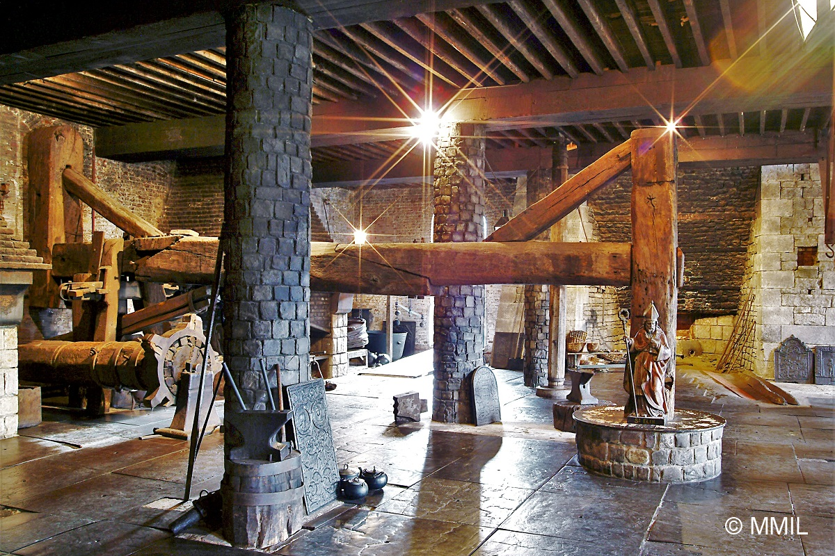 Haus der Metallurgie und Industrie Lüttich